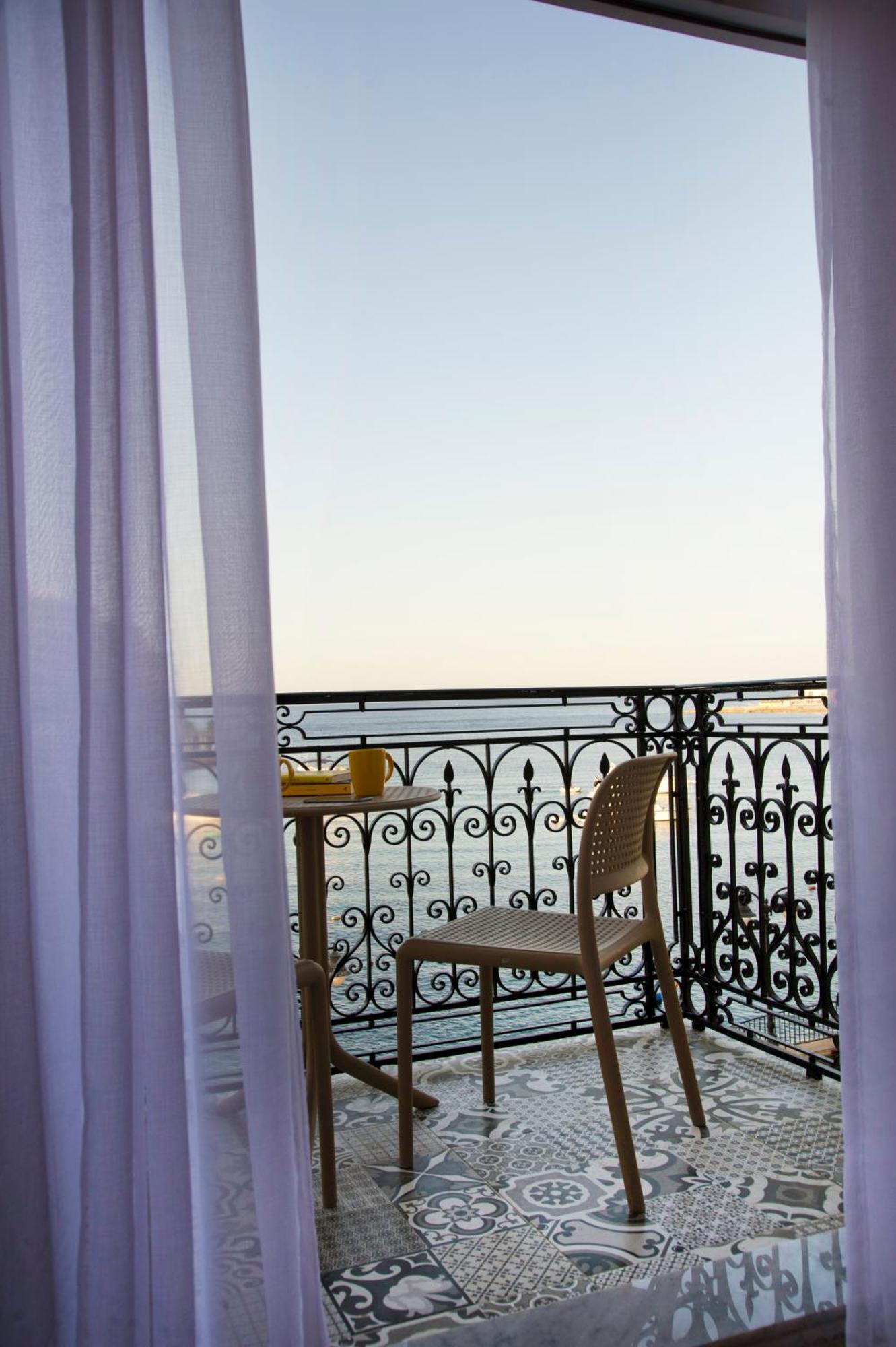 Maltese Balcony Apartment